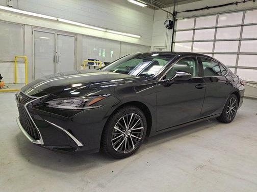 Caviar 2024 Lexus ES 300h Base