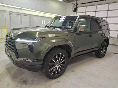 Nori Green Pearl 2024 Lexus GX 550 Luxury