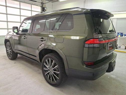 Nori Green Pearl 2024 Lexus GX 550 Luxury