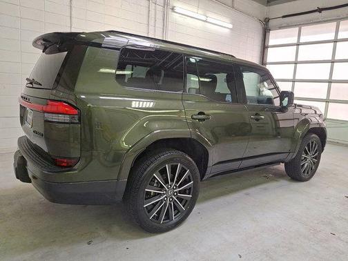 Nori Green Pearl 2024 Lexus GX 550 Luxury