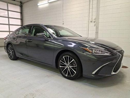 Cloudburst Gray 2025 Lexus ES 350 Base