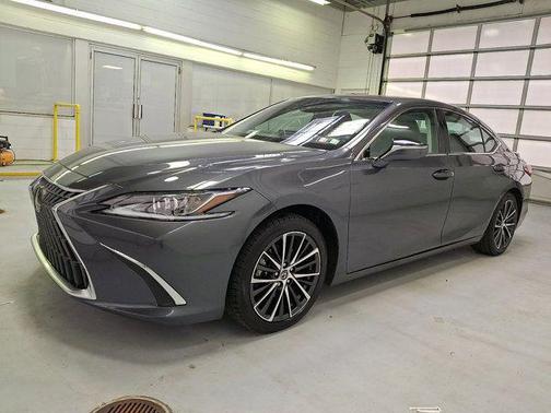 Cloudburst Gray 2025 Lexus ES 350 Base