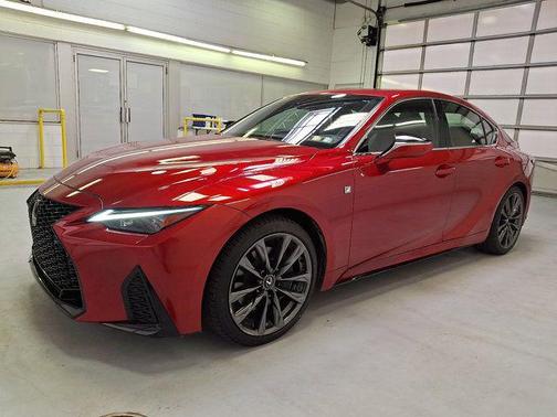 Infrared 2023 Lexus IS 350 Base