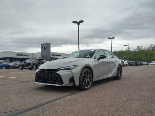 Wind 2026 Lexus IS 350 Base
