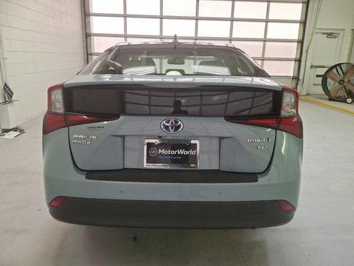2021 Toyota Prius XLE