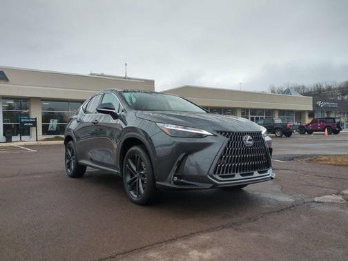 2026 Lexus NX 450h+ Luxury