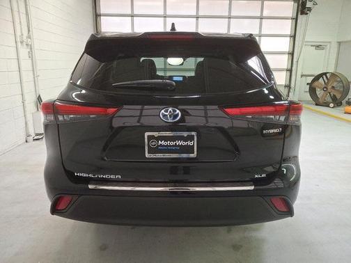 2020 Toyota Highlander Hybrid XLE