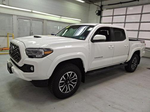 2022 Toyota Tacoma TRD Sport