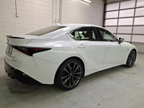 2022 Lexus IS 350 Base