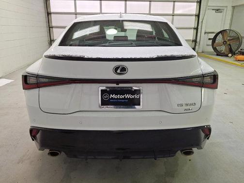 2022 Lexus IS 350 Base