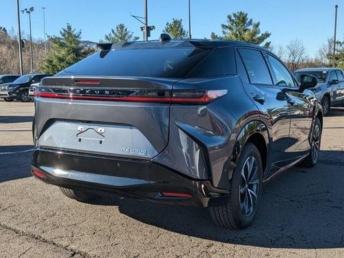 2025 Lexus RZ 450e