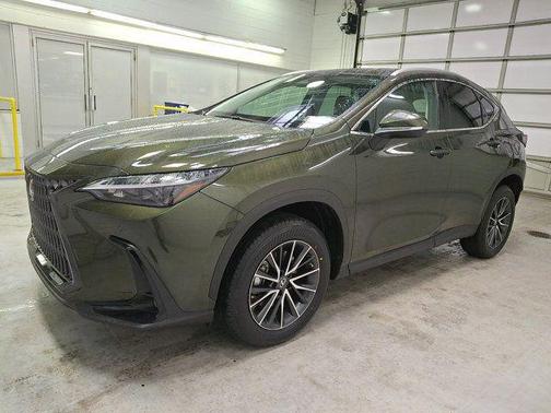 2022 Lexus NX 350h Premium