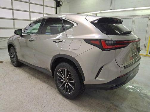 2024 Lexus NX 350h Premium