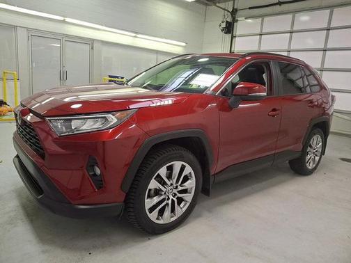 2021 Toyota RAV4 XLE Premium