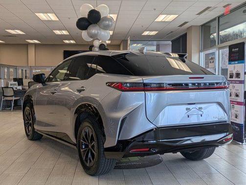 Iridium 2026 Lexus RZ 450e Premium