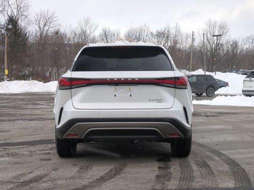White Pearl 2026 Lexus RX 350 Premium