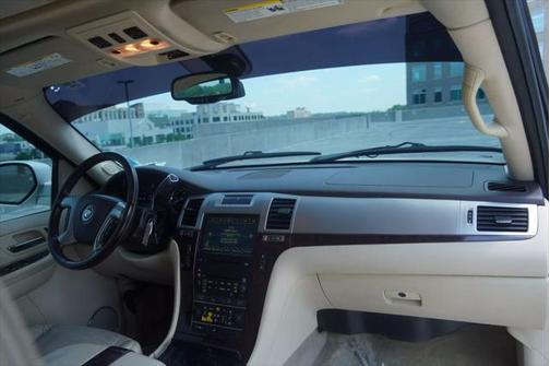 2008 Cadillac Escalade Sport