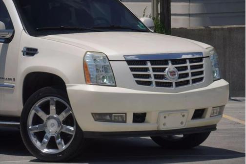 2008 Cadillac Escalade Sport