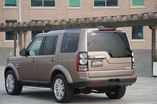 2015 Land Rover LR4 Base