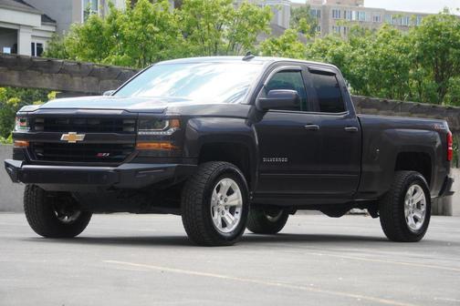 Gray 2016 Chevrolet Silverado 1500 2LT