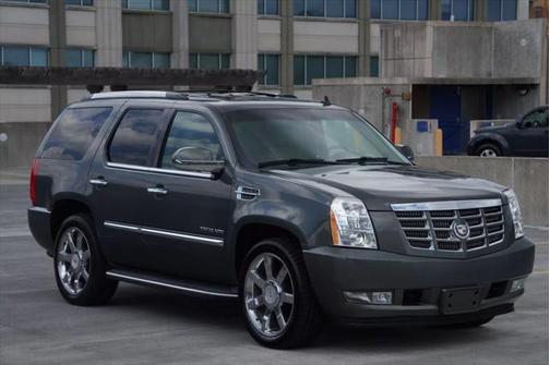 2011 Cadillac Escalade Sport