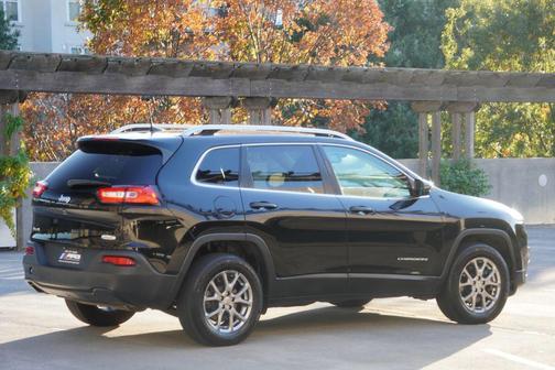 2018 Jeep Cherokee Latitude Plus
