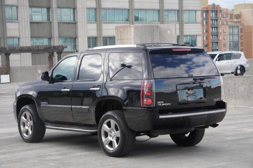 2011 GMC Yukon Denali