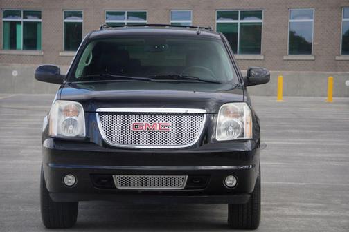 2011 GMC Yukon Denali