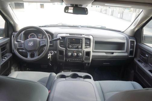 2018 RAM 3500 Tradesman Crew Cab 4x4 8' Box