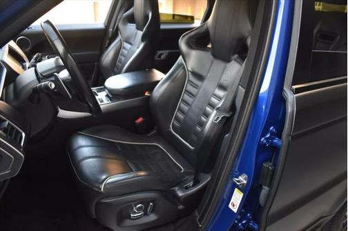 2017 Land Rover Range Rover Sport 5.0L Supercharged SVR