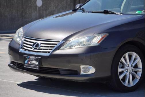 2011 Lexus ES 350 Base