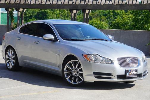 Silver 2011 Jaguar XF Premium