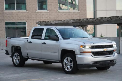 2018 Chevrolet Silverado 1500 Custom