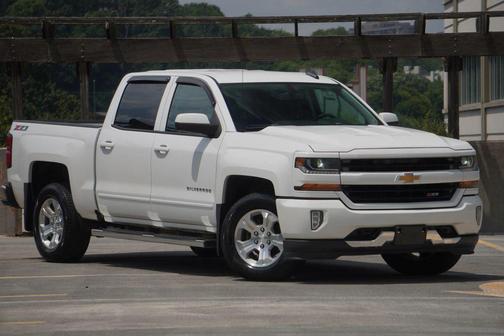 2017 Chevrolet Silverado 1500 2LT
