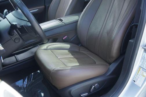 2014 Lincoln MKZ Base