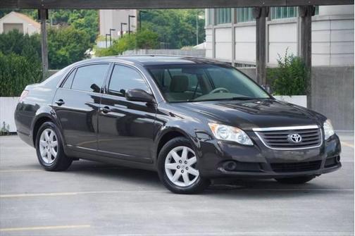 2010 Toyota Avalon XL