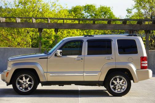 2010 Jeep Liberty Sport