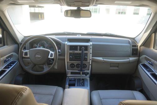 2010 Jeep Liberty Sport