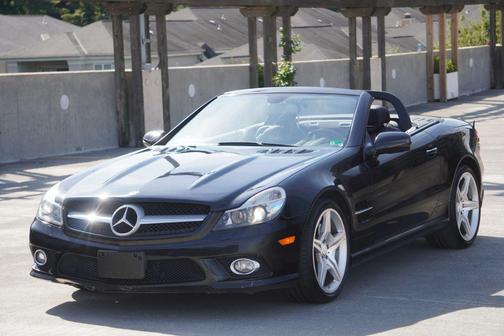 2011 Mercedes-Benz SL-Class SL 550 Roadster 2D