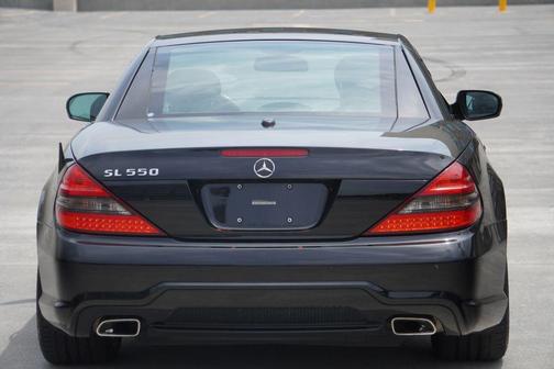2011 Mercedes-Benz SL-Class SL 550 Roadster 2D