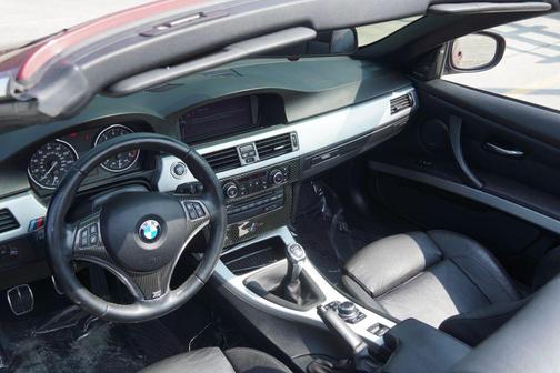 2011 BMW 335 335i Convertible 2D