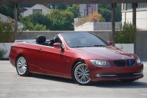 2011 BMW 335 335i Convertible 2D
