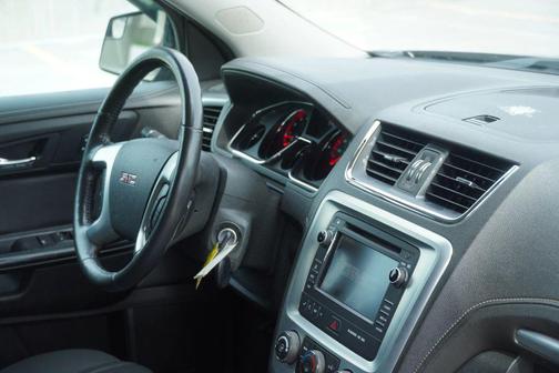 2014 GMC Acadia SLE-1