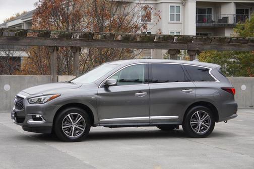 2018 INFINITI QX60 Base