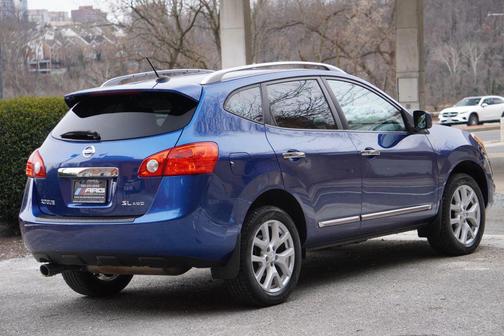 2011 Nissan Rogue SV