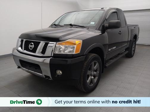 2015 Nissan Titan SV