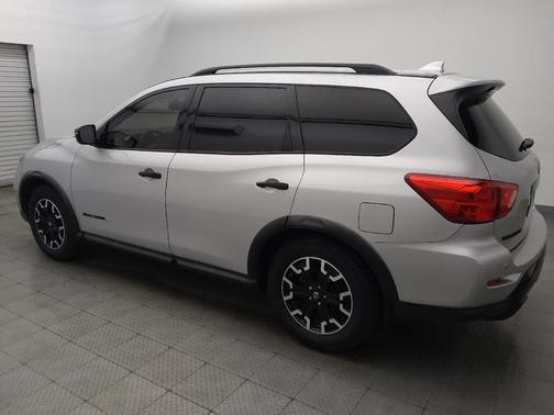 Brilliant Silver Metallic 2020 Nissan Pathfinder SV 2WD