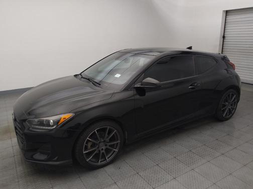 Phantom Black 2019 Hyundai Veloster 2