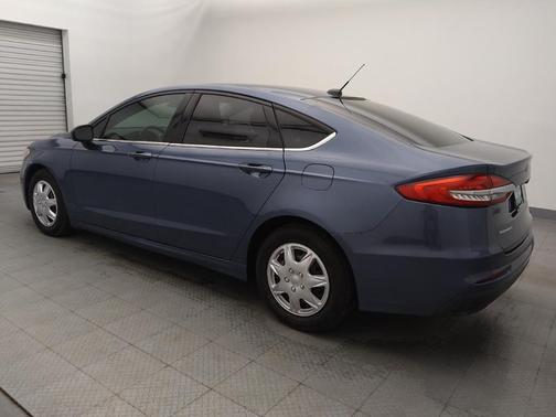 2019 Ford Fusion S