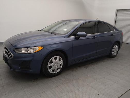 2019 Ford Fusion S